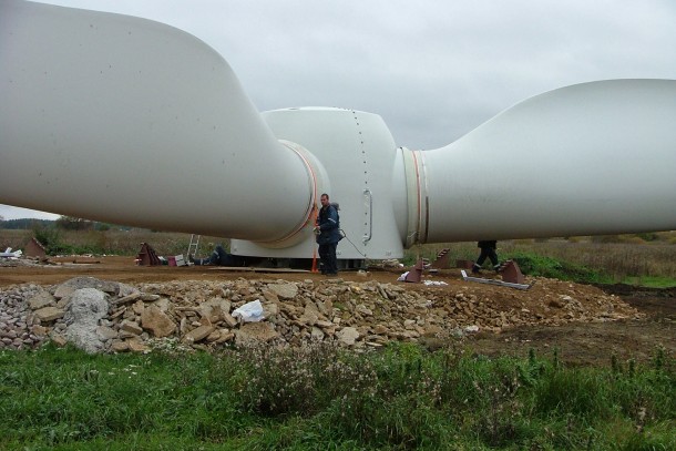 The global wind energy sector grew with 27 per cent in 2007.
