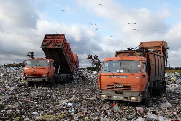 Waste management in Petrozavodsk. A testing ground for the newly published sourcebook.