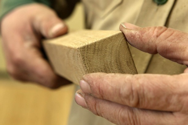 Production of furniture with less emissions. Photo: Patrik Rastenberger