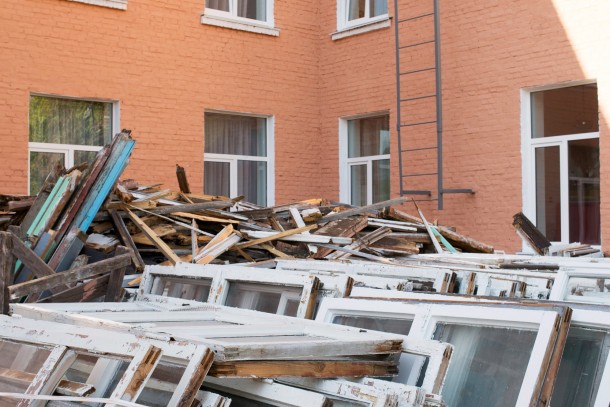 Replacing draughty windows can reduce energy consumption by 8-15 per cent. Photo: Patrik Rastenberger