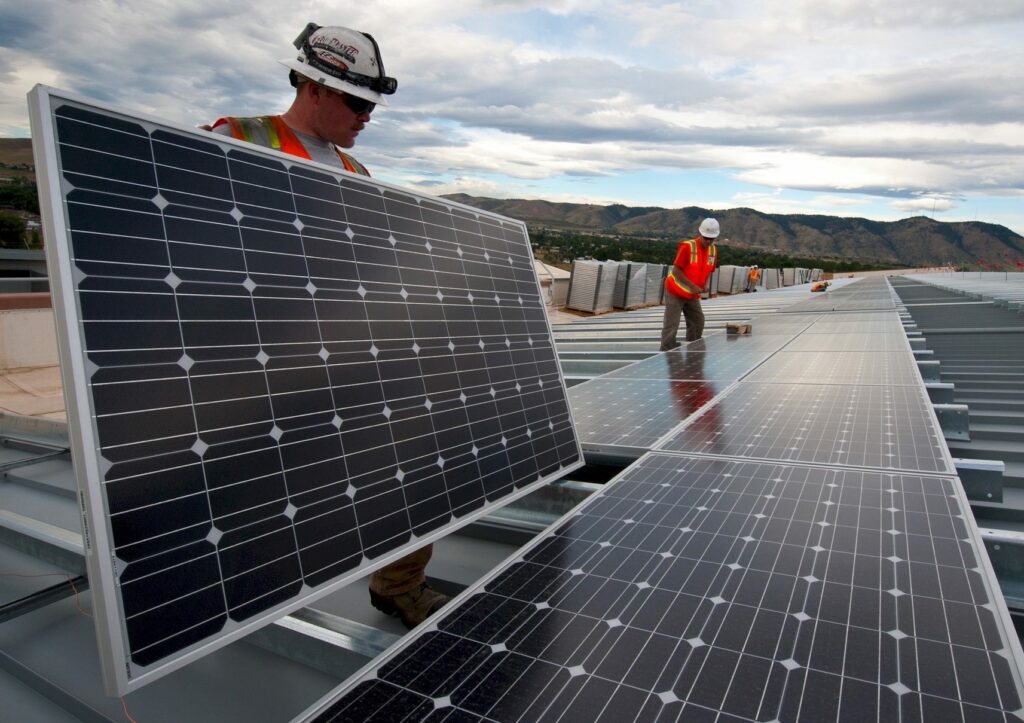 Building a solar power plant