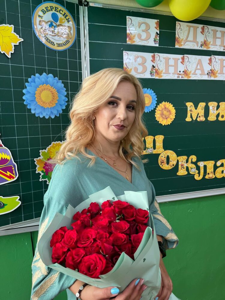 Maria, mother of Liza, a 3-year-old daycare pupil in Chernivtsi