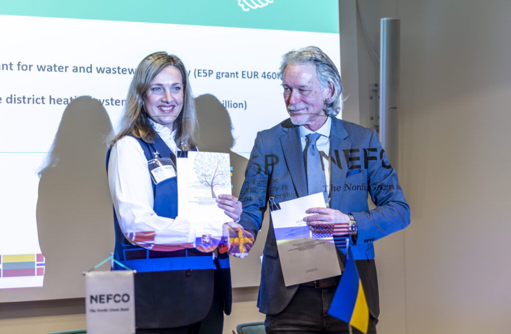 Tetiana Balybiuk, Deputy General Director for Investment Activity of Municipal Utility, Vinnytsia Misk Teplo Energo; and Ronny Nilsson, Senior Adviser, Nefco